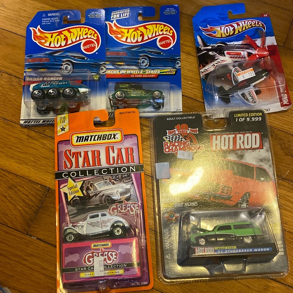 5 toy cars plane hot wheels kids toys